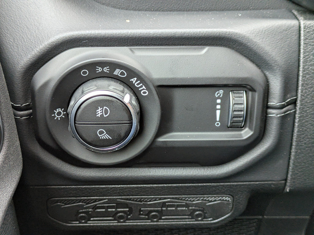 New 2026 Jeep Gladiator Sport AWD/4WD image 26