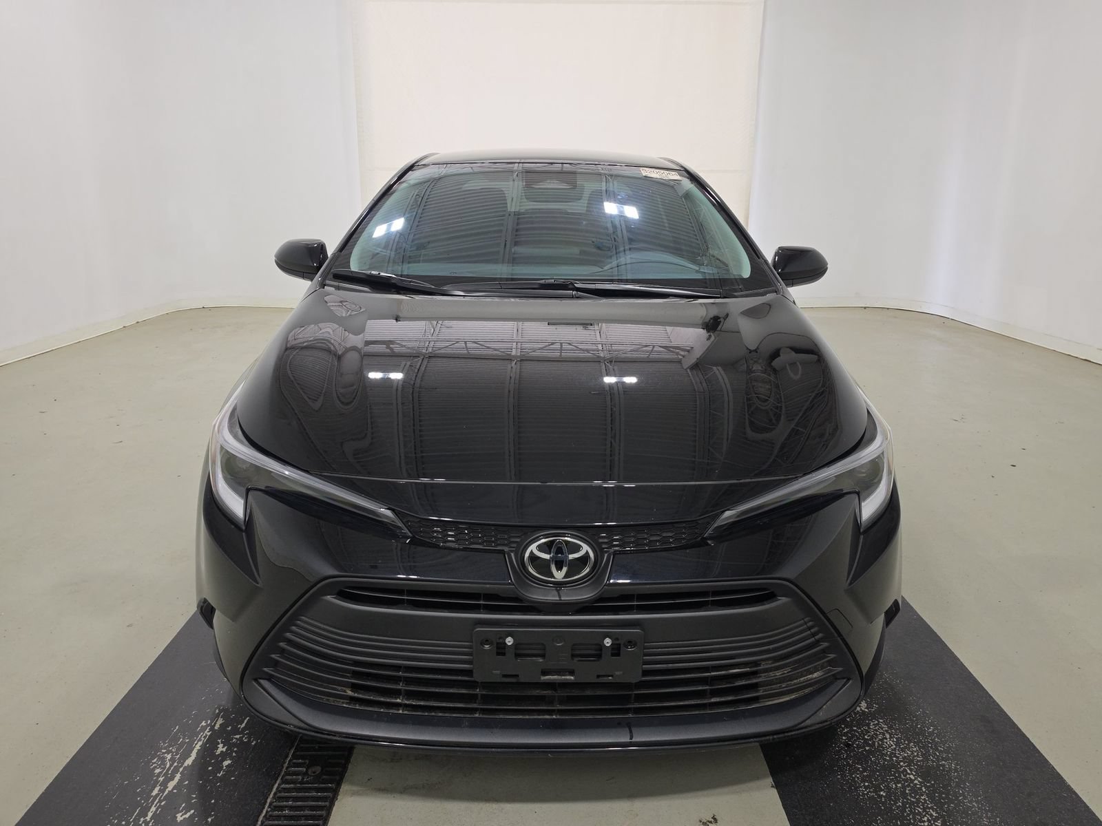 Certified 2026 Toyota Corolla LE FWD image 42