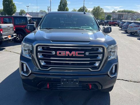 Used 2020 GMC Sierra 1500 AT4 w/ AT4 Premium Package AWD/4WD image 4