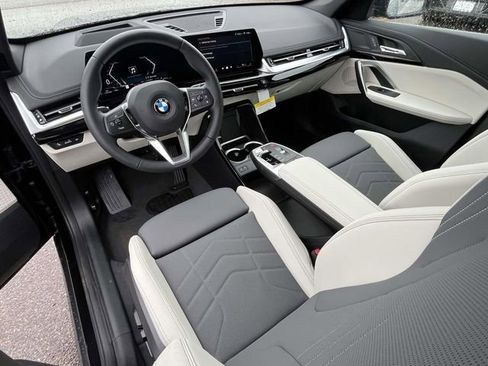 New 2026 BMW X1 xDrive28i w/ Technology Package AWD/4WD image 10
