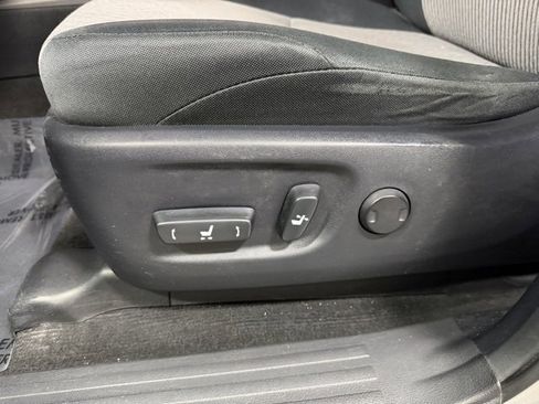 Used 2014 Toyota 4Runner SR5 image 21