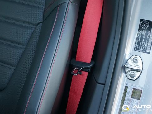 Used 2025 Porsche 911 Carrera 4 GTS image 23