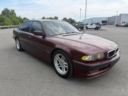 Used 2001 BMW 740iL RWD image 6