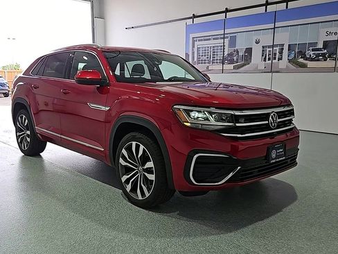 Certified 2023 Volkswagen Atlas Cross Sport SEL Premium R-Line AWD/4WD image 2