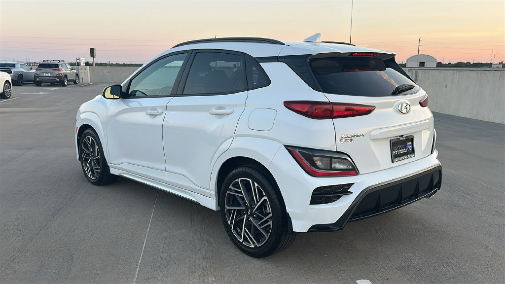 Used 2022 Hyundai Kona N Line w/ Cargo Package FWD image 11
