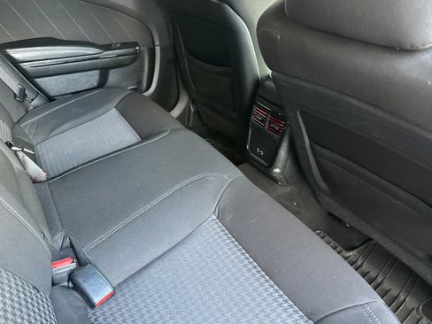 Used 2021 Dodge Charger R/T w/ Blacktop Package image 17