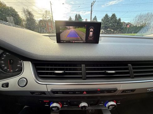 Used 2019 Audi Q7 2.0T Premium w/ Convenience Package image 23