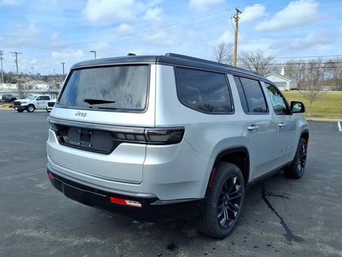 New 2026 Jeep Grand Wagoneer Summit AWD/4WD image 5
