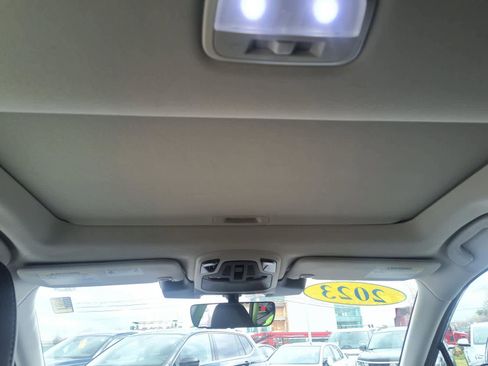 Used 2023 Subaru Outback Onyx Edition image 15