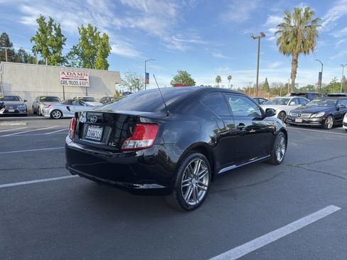 Used 2012 Scion tC image 3