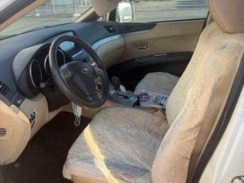 Used 2010 Subaru Tribeca AWD/4WD image 3