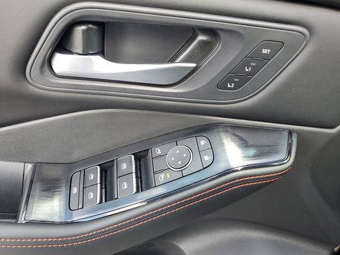 New 2025 Nissan Rogue SV w/ Rock Creek Premium Package image 19