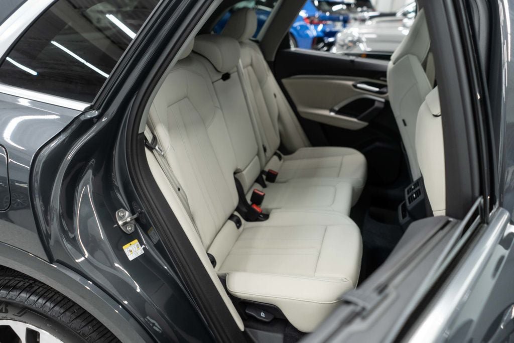 Used 2025 Audi Q5 Premium Plus AWD/4WD image 15
