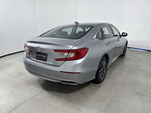 Used 2021 Honda Accord EX-L image 7