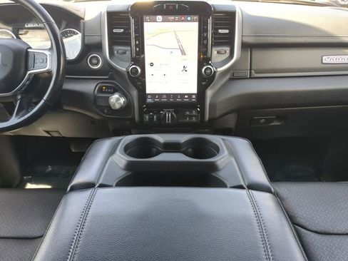 Used 2023 RAM 1500 Laramie RWD image 18
