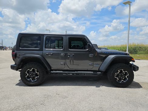 Used 2023 Jeep Wrangler Unlimited Rubicon 4xe w/ Cold Weather Group AWD/4WD image 2