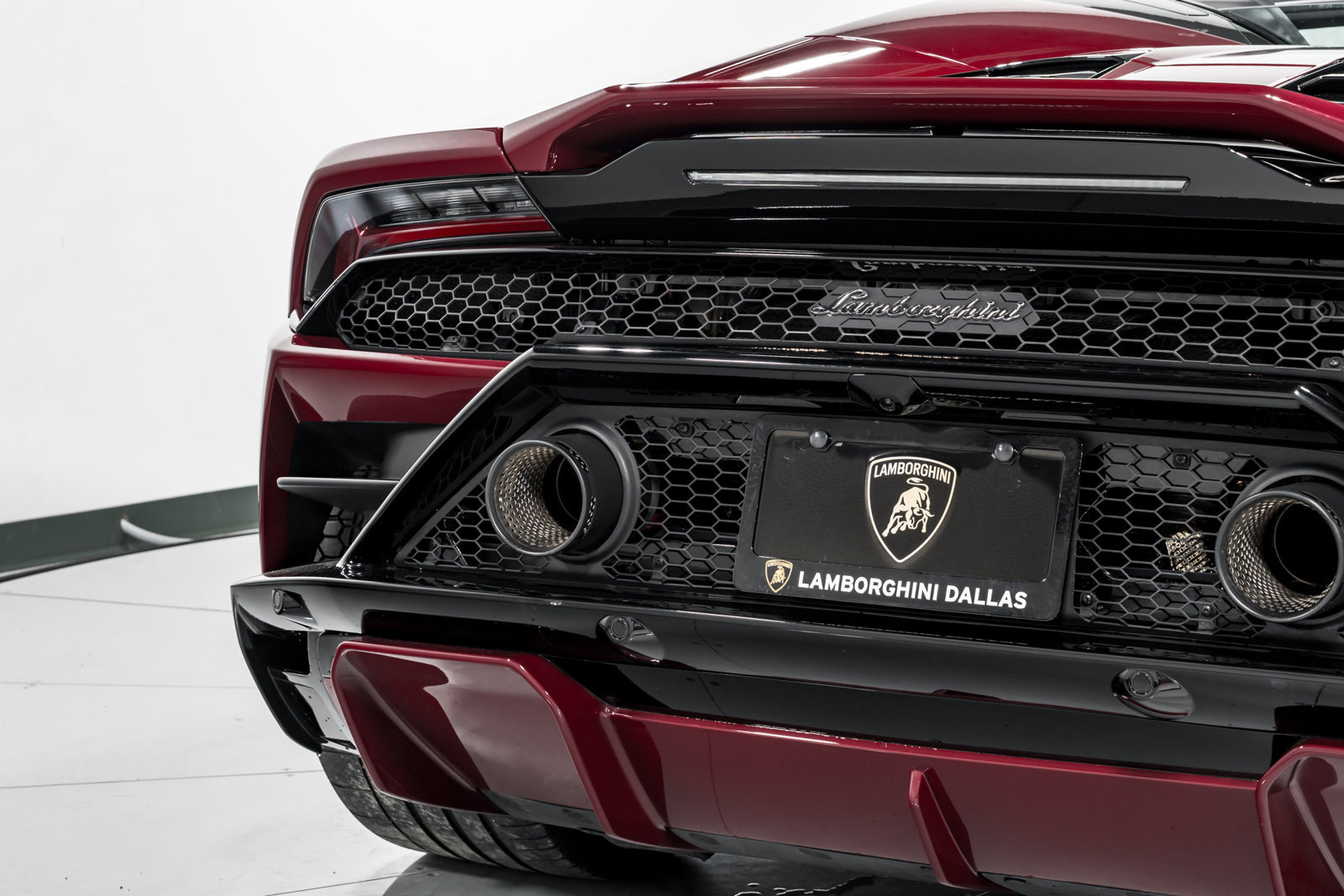 Used 2022 Lamborghini Huracan EVO RWD image 56
