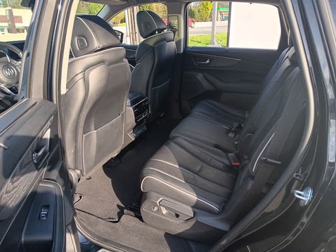 Used 2023 Acura MDX SH-AWD w/ Advance Package image 13