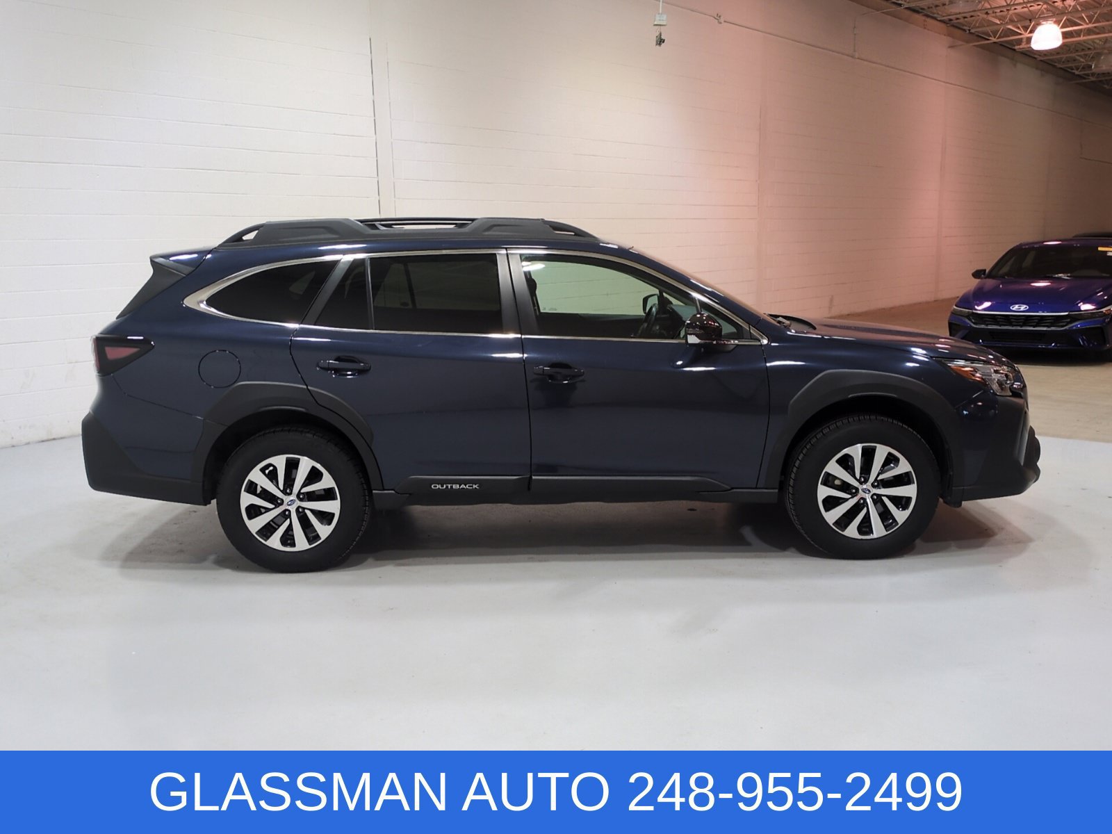 Certified 2024 Subaru Outback Premium AWD/4WD image 2