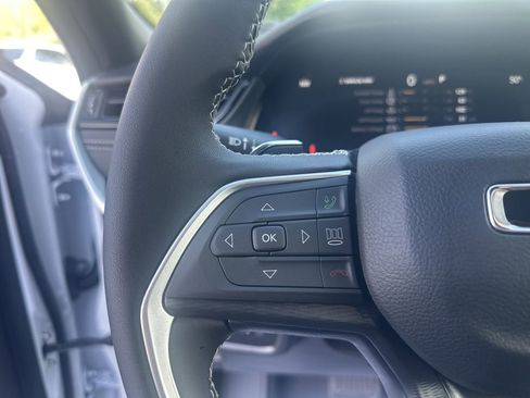 New 2026 Jeep Grand Cherokee L Laredo AWD/4WD image 12