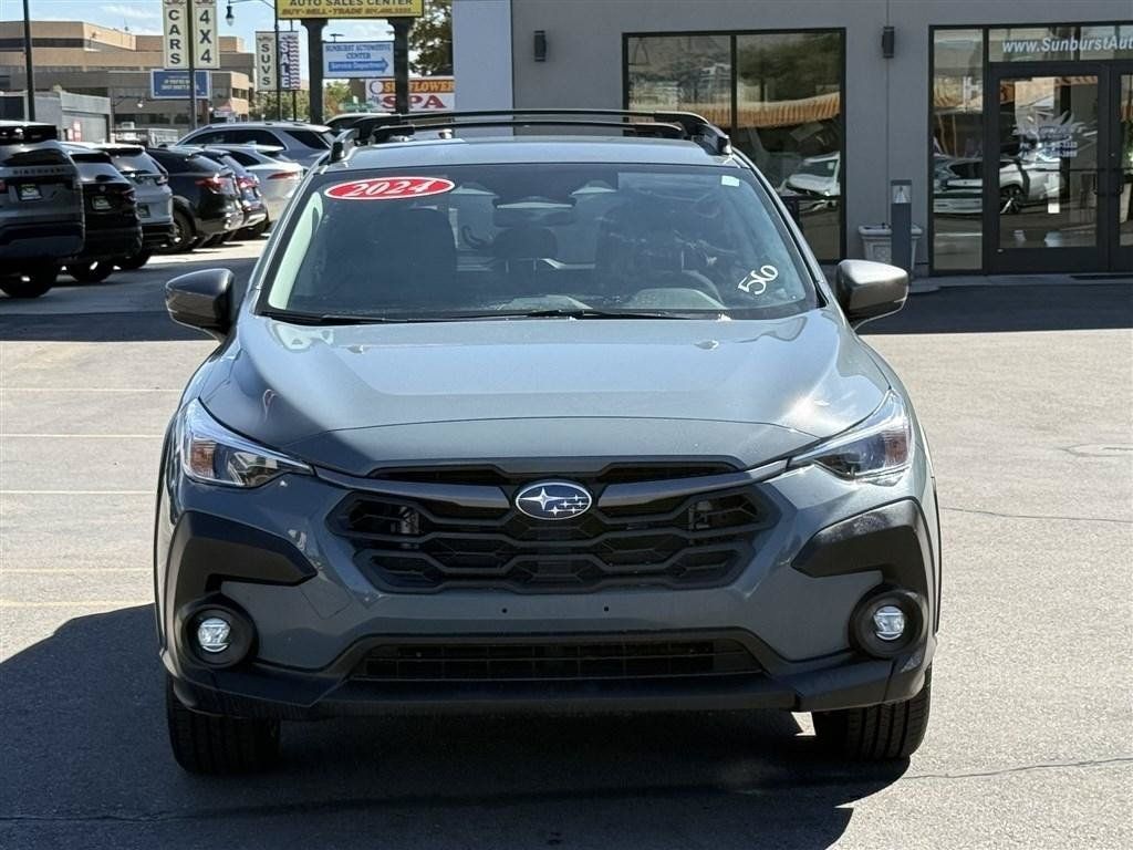 Used 2024 Subaru Crosstrek 2.0i Premium AWD/4WD image 2