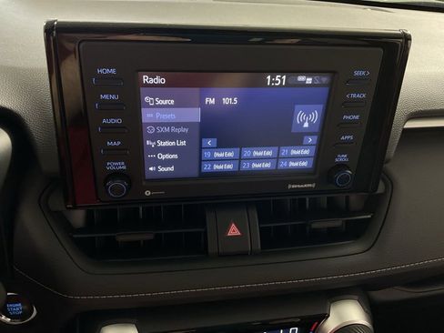 Used 2022 Toyota RAV4 XLE w/ Convenience Package AWD/4WD image 25