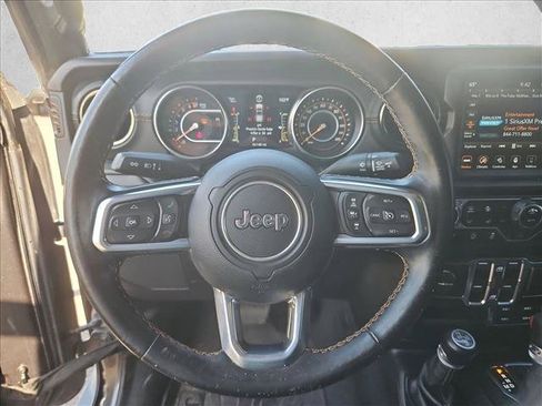 Used 2021 Jeep Gladiator Overland AWD/4WD image 12