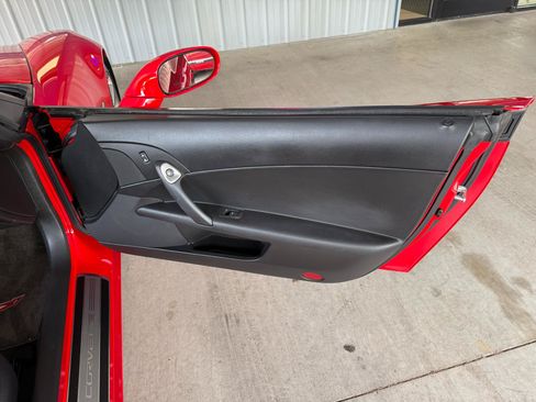 Used 2010 Chevrolet Corvette Grand Sport RWD image 25