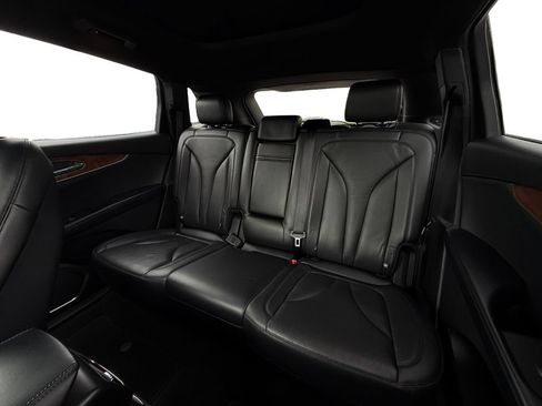 Used 2018 Lincoln MKX Reserve w/ Lincoln MKX Climate Package AWD/4WD image 25