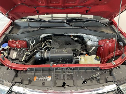 Used 2020 Ford Explorer XLT AWD/4WD image 25