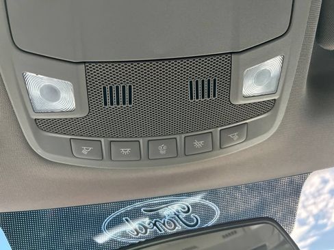 Used 2019 Ford F250 XLT w/ XLT Premium Package AWD/4WD image 37