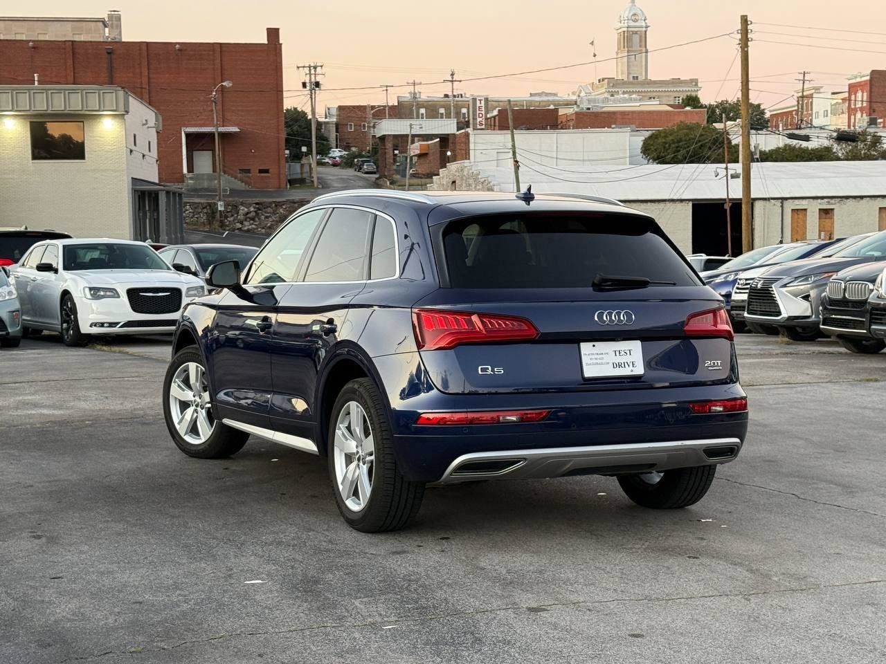 Used 2018 Audi Q5 2.0T Premium Plus AWD/4WD image 4