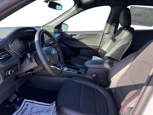 New 2026 Ford Escape ST-Line w/ Tech Pack #1 image 11