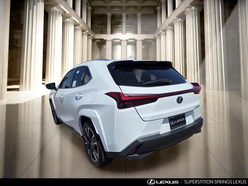New 2026 Lexus UX 300h FWD image 6