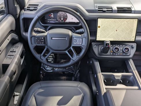 New 2026 Land Rover Defender 110 X-Dynamic SE AWD/4WD image 27