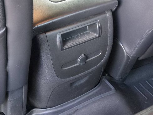 Used 2011 Chevrolet Silverado 2500 LTZ w/ LTZ Plus Package AWD/4WD image 38