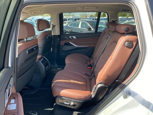 New 2027 BMW X7 xDrive40i AWD/4WD image 7