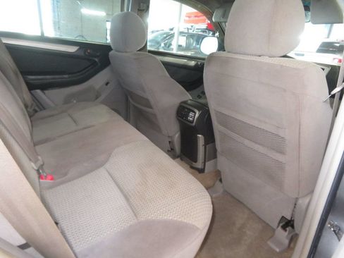Used 2004 Toyota 4Runner 4WD image 32