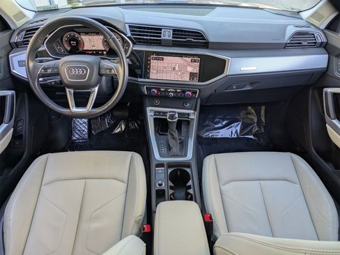 Used 2023 Audi Q3 2.0T Premium Plus w/ Premium Plus Package image 7