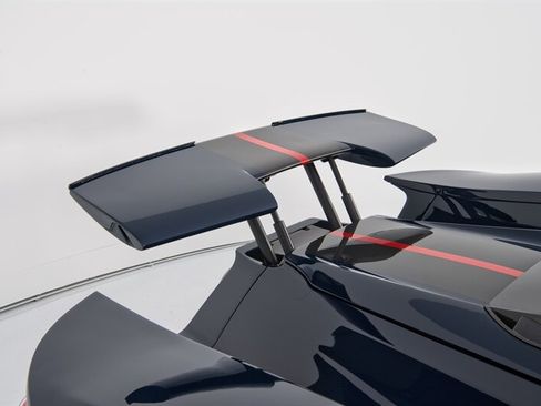 Used 2020 Ford GT Carbon Series RWD image 40