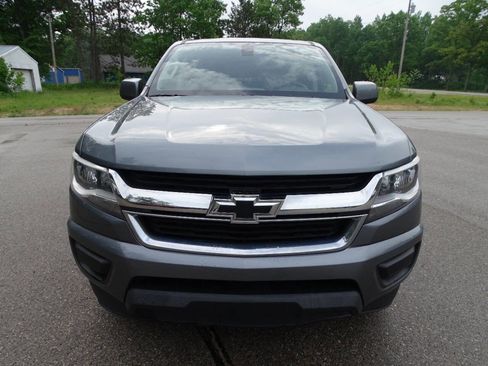 Used 2019 Chevrolet Colorado 4x4 Crew Cab w/ WT Convenience Package image 3