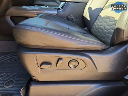 Used 2024 Chevrolet Silverado 2500 ZR2 w/ ZR2 Bison Edition image 17