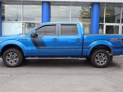 Used 2014 Ford F150 FX4 w/ Equipment Group 402A Luxury AWD/4WD image 2