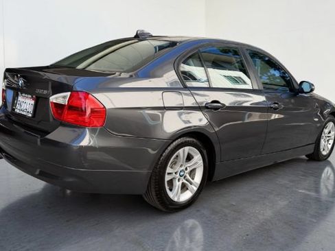 Used 2008 BMW 328i Sedan RWD image 6