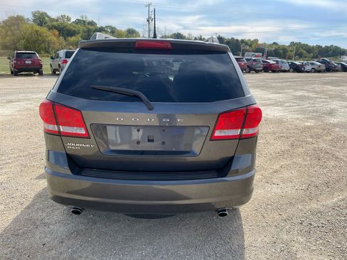 Used 2017 Dodge Journey SE w/ Popular Equipment Group image 3