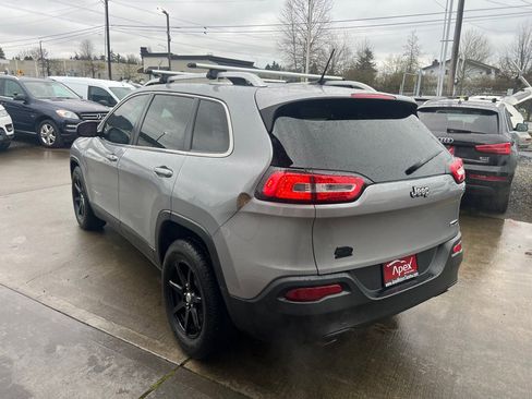 Used 2014 Jeep Cherokee Latitude image 5