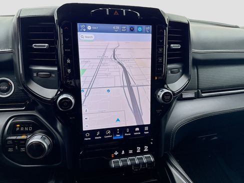 Used 2022 RAM 1500 Limited image 9