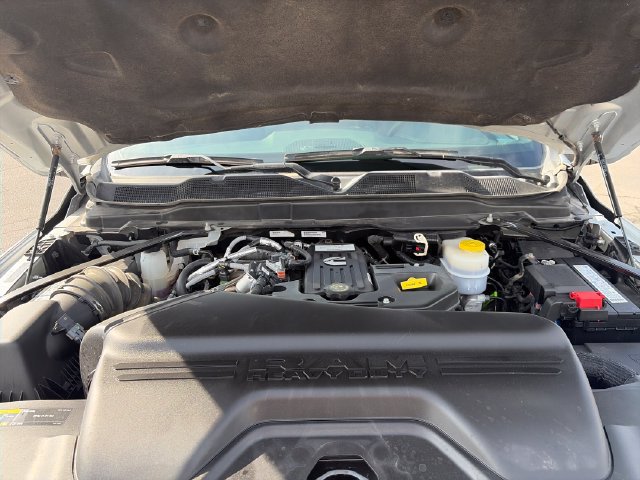Used 2026 RAM 2500 Laramie AWD/4WD image 21