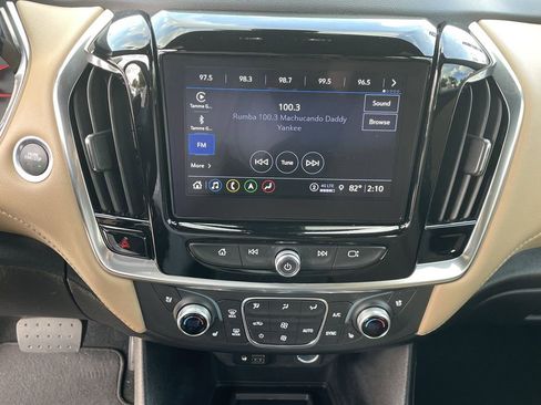 Certified 2023 Chevrolet Traverse Premier image 23