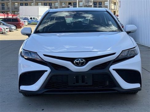 Certified 2023 Toyota Camry SE image 7